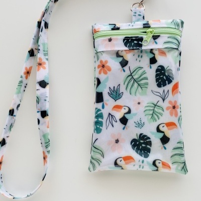 Bolsa Telemóvel Tucanos Fundo Branco