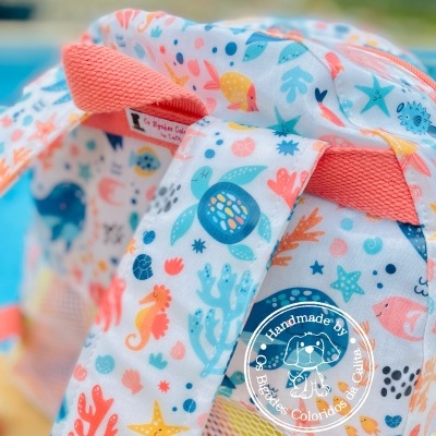 Mochila de Praia Fundo de Mar Colorido
