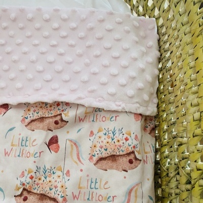 Mantinha Ouriça Colorida