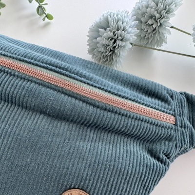 BumBag Bombazina Azul Petróleo