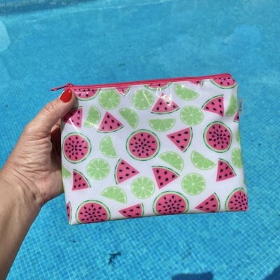 Necessaire Plastificada Pequena Melancias e Limas