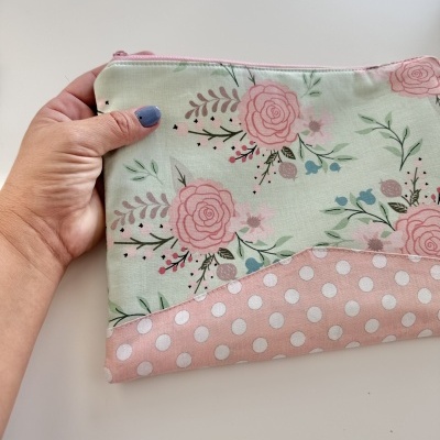 Bolsa de Mão Bolas Rosa