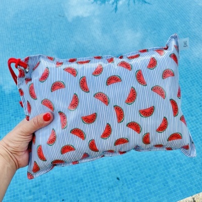 Almofada de Praia Melancias Riscas Fininhas