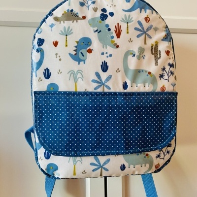 Mochila Dinossauros em Azul