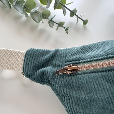 BumBag Bombazina Azul Petróleo