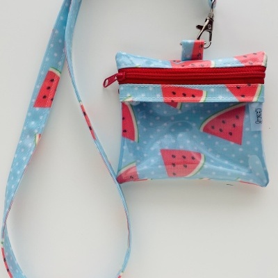 Bolsa Porta Cartões com fita P004