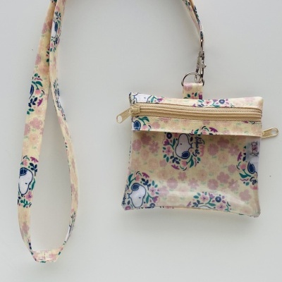 Bolsa Porta Cartões com fita P008