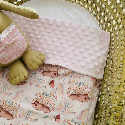 Mantinha Ouriça Colorida