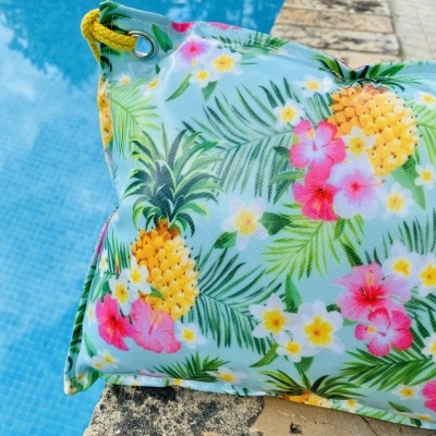 Almofada de Praia Tropical