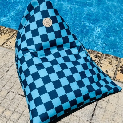 Puff de Praia #69 (versão de capa amovível)