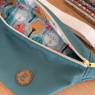 BumBag Nylon Impermeável 02