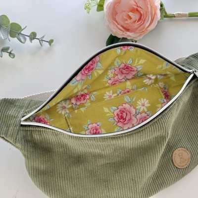 BumBag Bombazina Verde Musgo