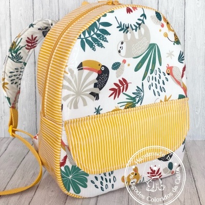 Necessaire Plastificada Pequena Selva