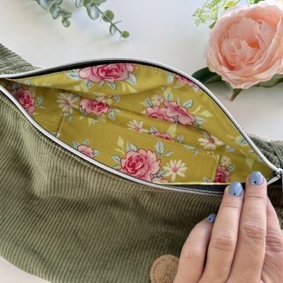 BumBag Bombazina Verde Musgo