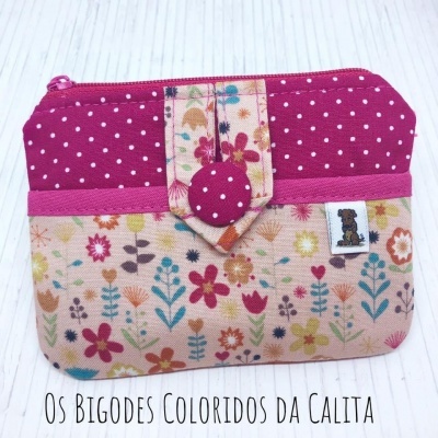 Carteiras Coloridas