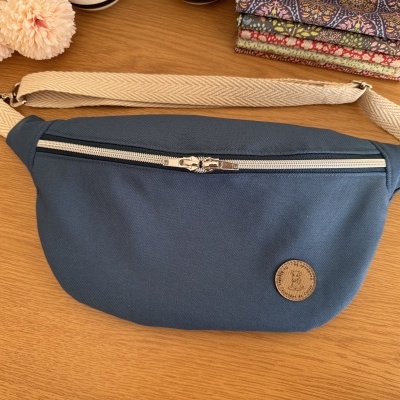 BumBag Nylon Impermeável 03