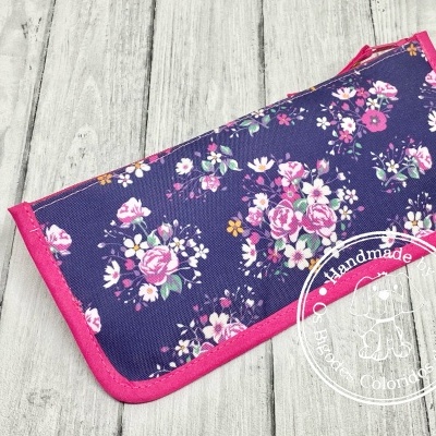 Estojo Meia-Lua BluePink Flowers