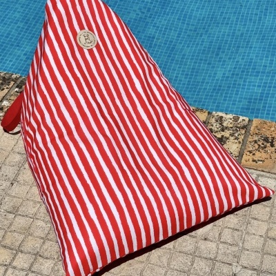 Puff de Praia #92 (versão de capa amovível)