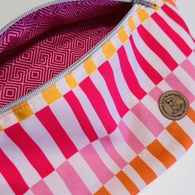 BumBag Traços Coloridos