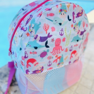 Mochila de Praia Sereias e amigos