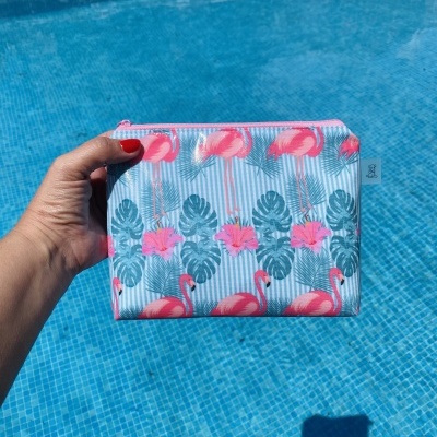 Necessaire Plastificada Pequena