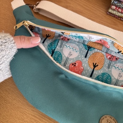 BumBag Nylon Impermeável 02