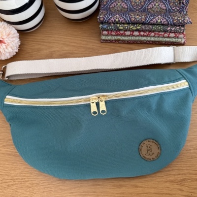 BumBag Nylon Impermeável 02