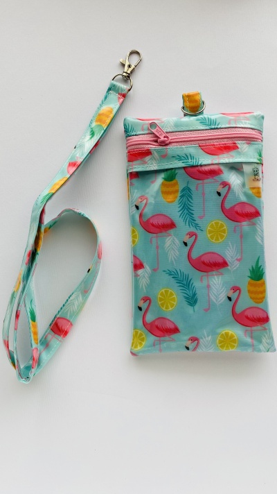Bolsa com padrão de flamingos, limões e abacaxis em fundo azul claro