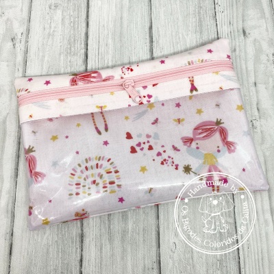 Bolsa infantil pequena com fecho rosa e desenhos coloridos