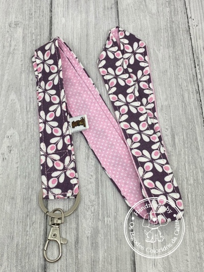 Alça de tecido floral rosa e roxo com gancho metálico