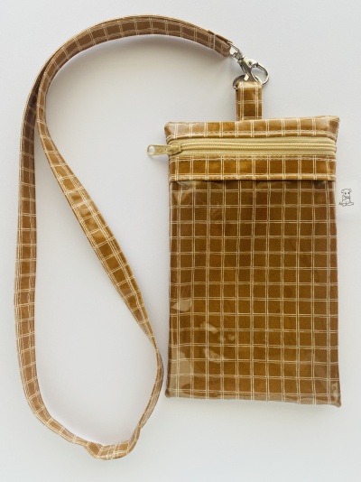 Bolsa castanha pequena de plástico transparente com padrão de grelha e fecho éclair