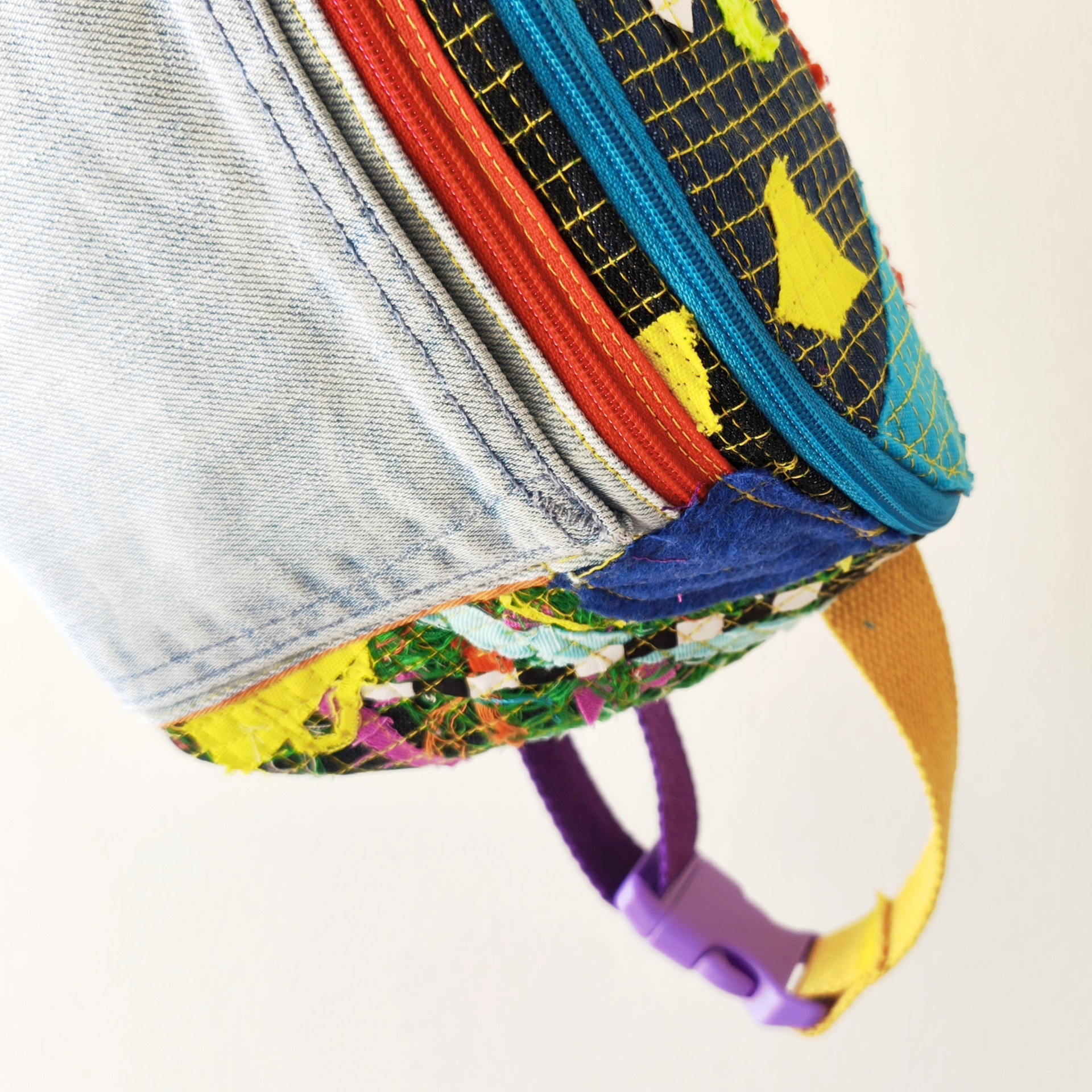 Bolsas de cintura Trapo! Mochila colorida feita de tecido com padrões diversos e zíperes