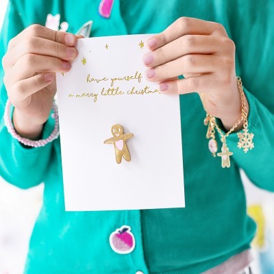 Postal + Pin Gingerbread