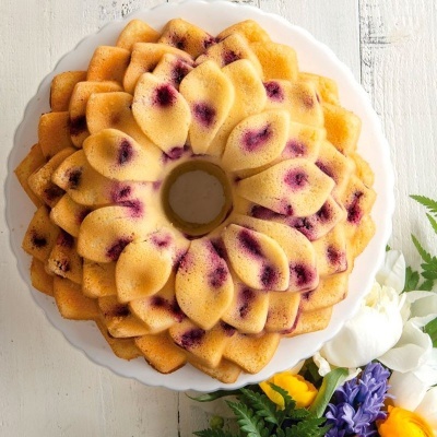 Forma Nordic Ware Blossom Bundt