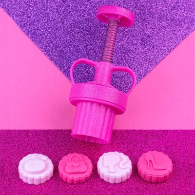 Molde Ejetor Brigadeiro Bonequinha