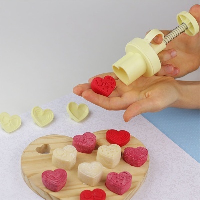 Molde Ejetor Brigadeiro Corações