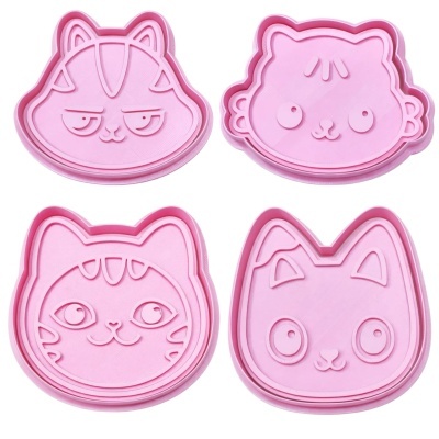 Conj. Cortadores c/ Carimbo Casa de bonecas da Gabby 2