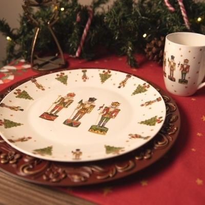Nutcracker Prato Natal 20cm