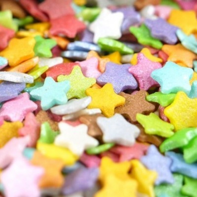 Confetis Açúcar Estrelas Coloridas Médias