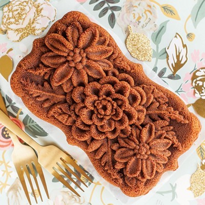 Forma Nordic Ware Wildflower Loaf
