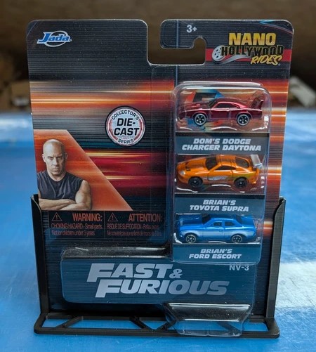 Conjunto de miniaturas de carros Fast & Furious com embalagem preta