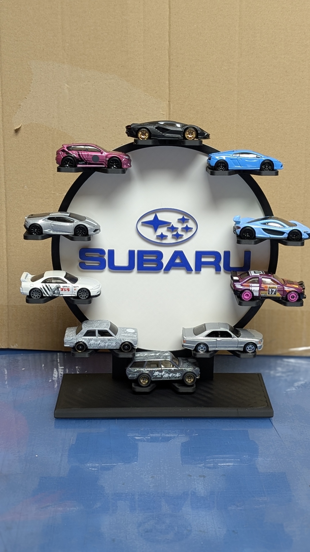 Expositor Stand Subaru V2 escala 1/64