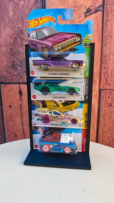 Pacote Hot Wheels 4 carrinhos 64 Lincoln Continental, Count Muscula, Mustang Funny Car e carro azul