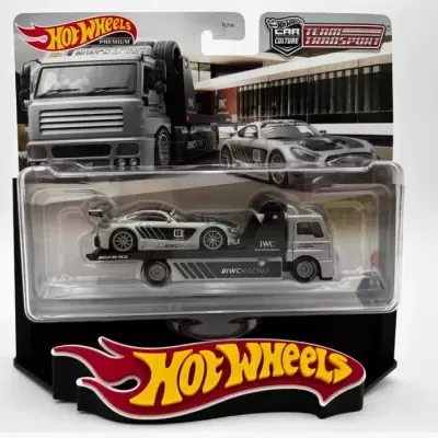 Conjunto Hot Wheels com camião e carro de corrida Mercedes AMG cinza.