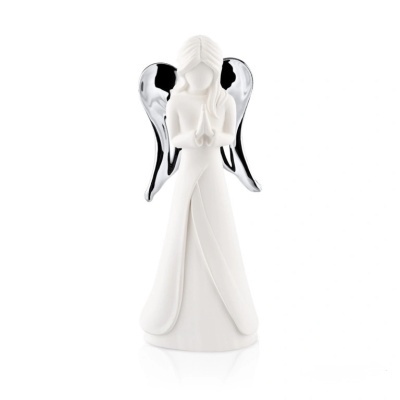 Anjo decorativo branco com asas prateadas em cerâmica