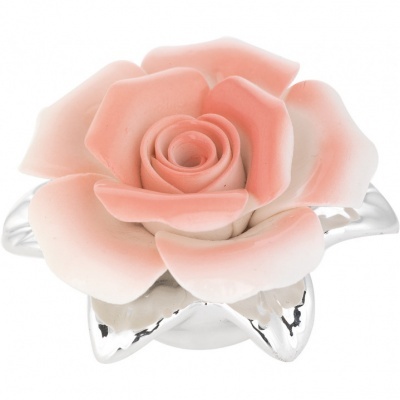 Flor decorativa rosa pastel com base prateada