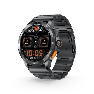 Relógio digital preto com mostrador redondo e bracelete metálica