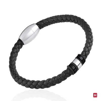 Pulseira masculina trançada preta com fecho metálico prateado