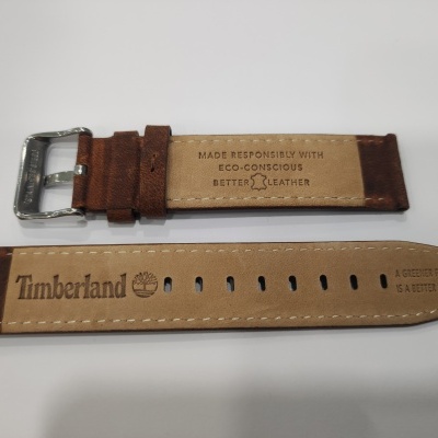 Pulseira de relógio Timberland em couro castanho com fecho metálico