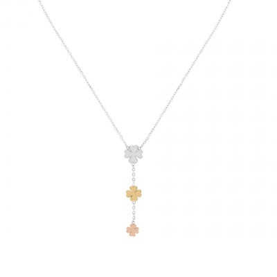 Colar com três trevos de metal prateado, dourado e cobre